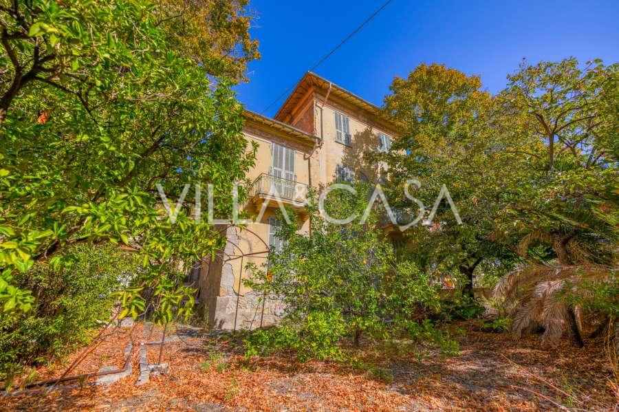 Villa 450 m2 Ventimiglia, renoveerimiseks