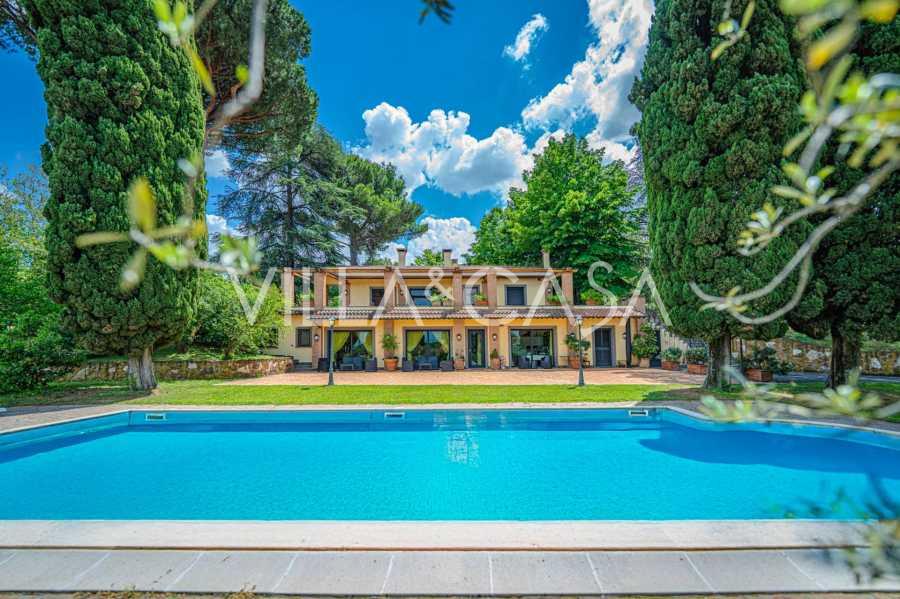 Frascati, Rooma: luksuslik villa basseiniga