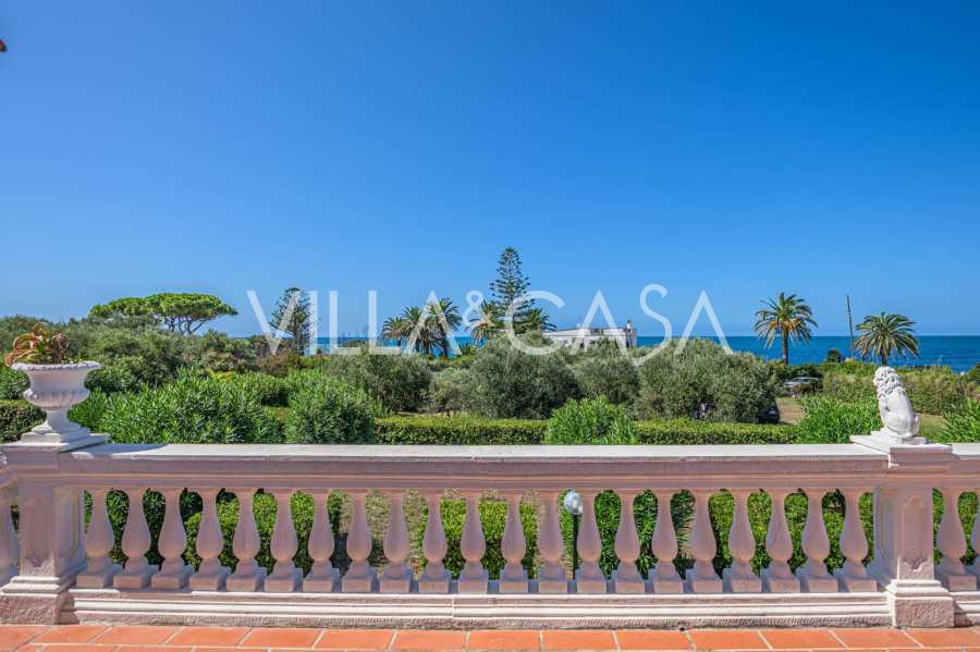 Ainulaadne residents Santa Marinellas.