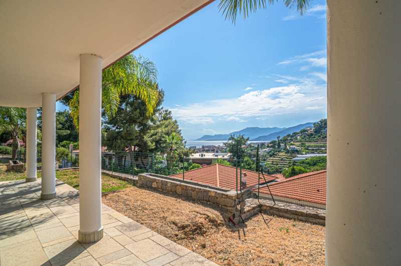 Kaasaegne villa Bordigheras
