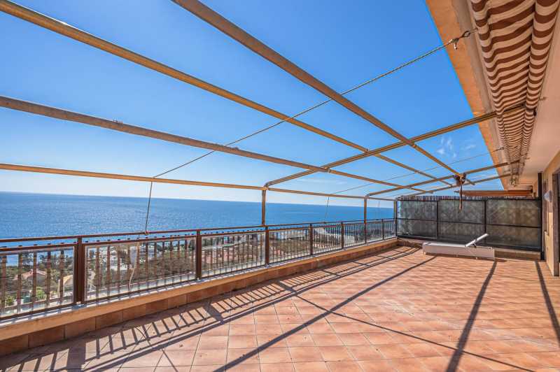 Luksuslik penthouse Sanremost müügis