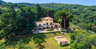 Frascati, luksuslik villa Rooma lähedal