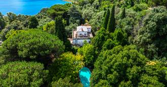 Eliitvilla Castel Gandolfos Albano järve ääres
