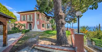 Müüakse suurepärane villa Ventimilles