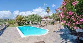 Müügis suurepärane villa Impeeriumis