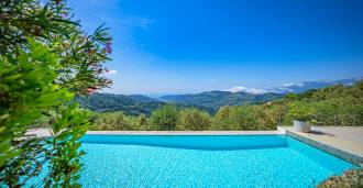Müügis suurepärane villa Dolcheakvas