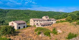 Ajalooline kinnisvara Barbariino-Tavarnelles, Toscana