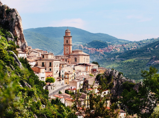 Abruzzo. Provints Itaalias 2021